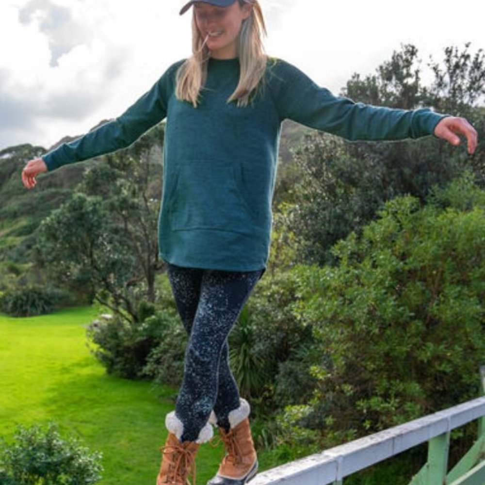 Title Nine Universal Crew Neck Tunic top - dark teal - Large